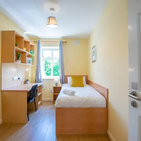 106 - The Townhouse By Shortstays Galway Exterior photo